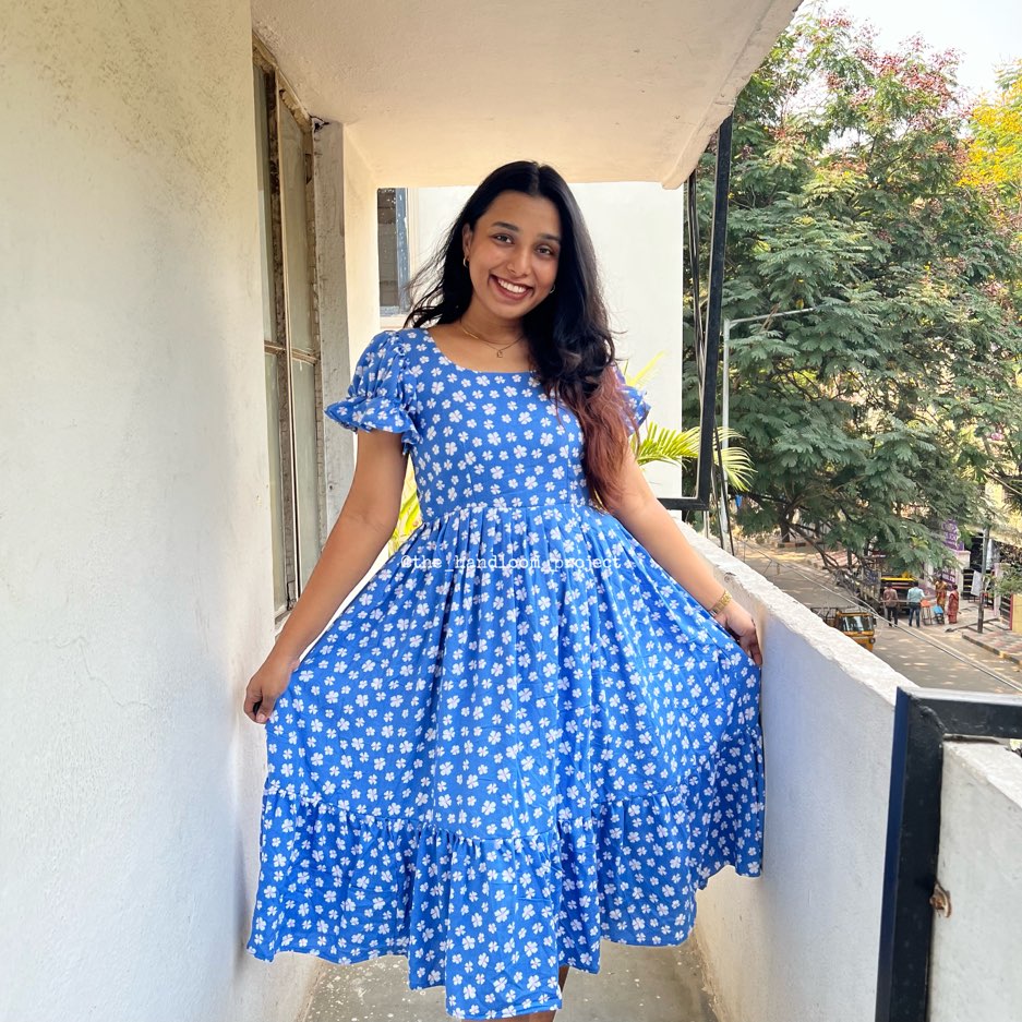 Blue floral 1 tier cotton dress - THEHANDLOOMPROJECT